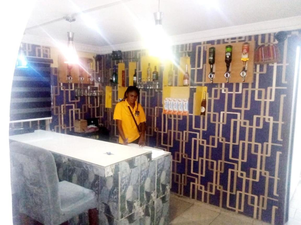 Staycation Suites And Apartment Lagos Eksteriør bilde