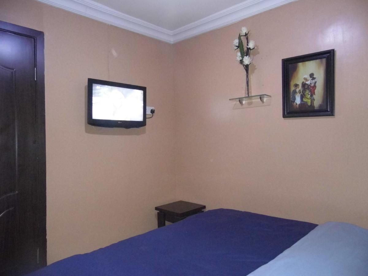 Staycation Suites And Apartment Lagos Eksteriør bilde